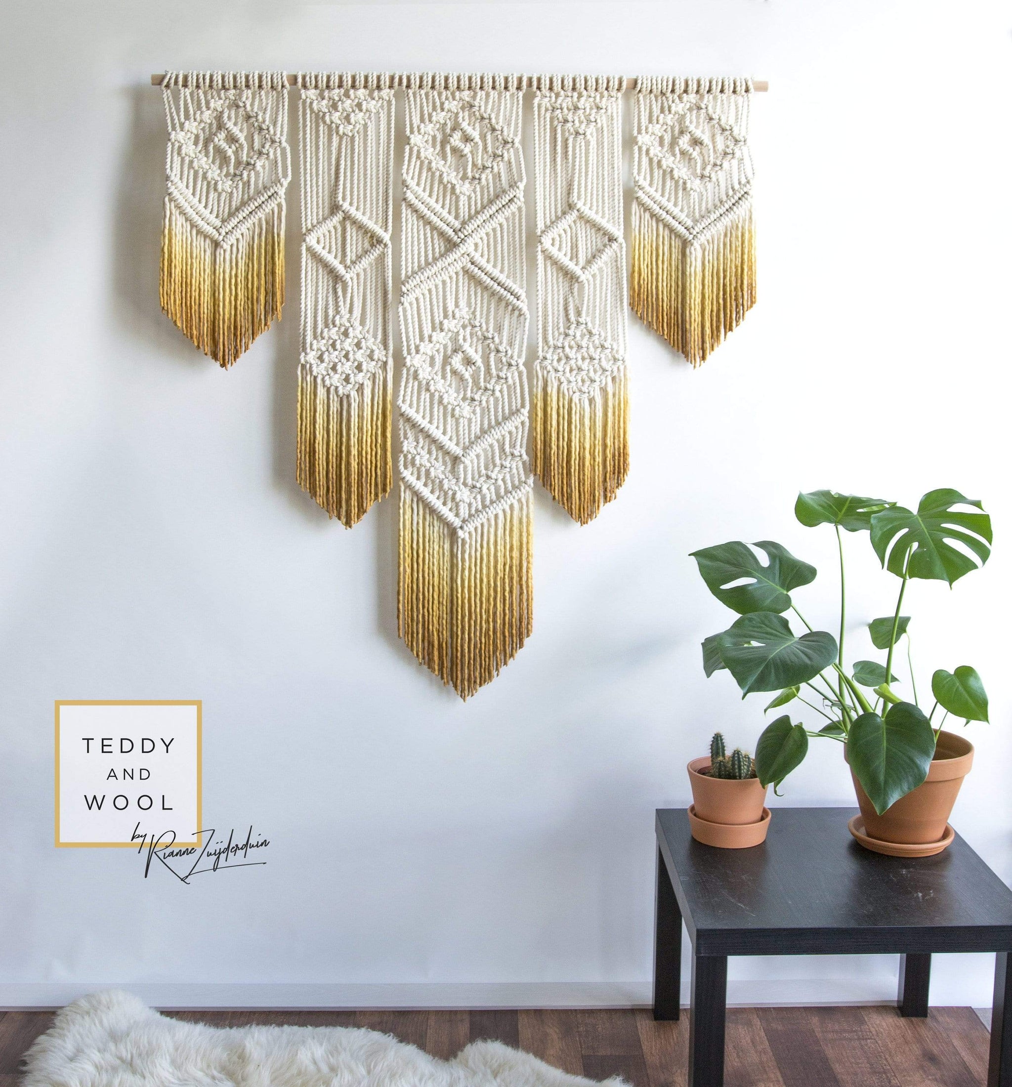 Geometric online Macrame. Macrame wall hanging. Tapestry macrame